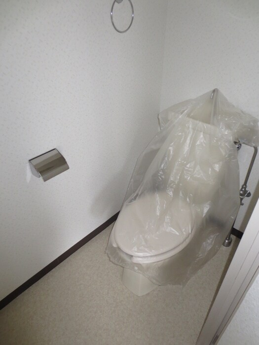 物件内観写真13　(トイレ)