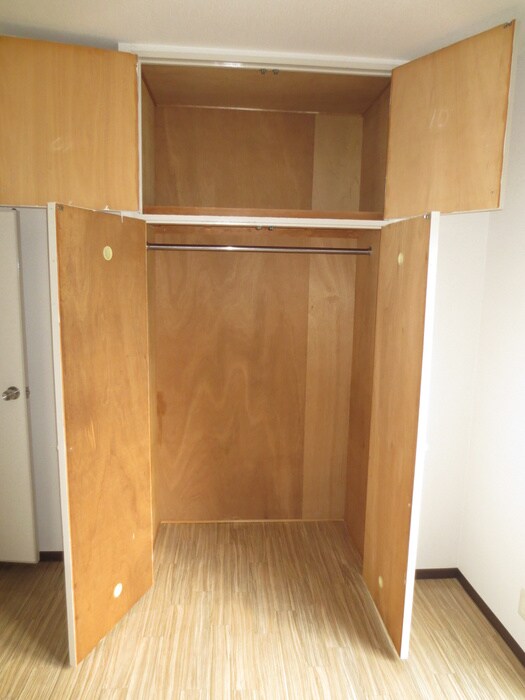 物件内観写真18　(収納)