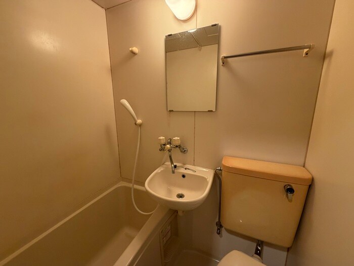 物件内観写真19　(洗面)