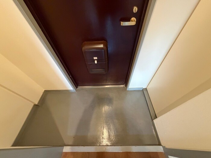 物件内観写真22　(玄関)