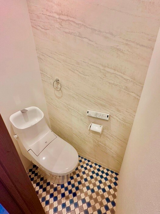 物件内観写真15　(トイレ)