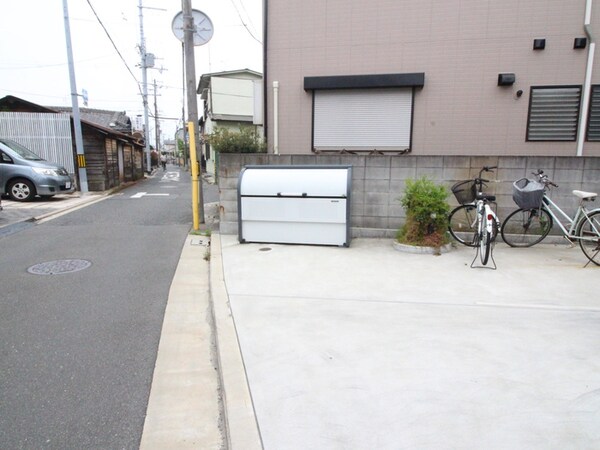 駐輪場