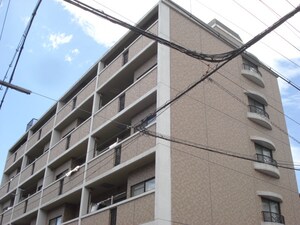ＬＡ　ＦＥＳＴＡ緑橋外観写真