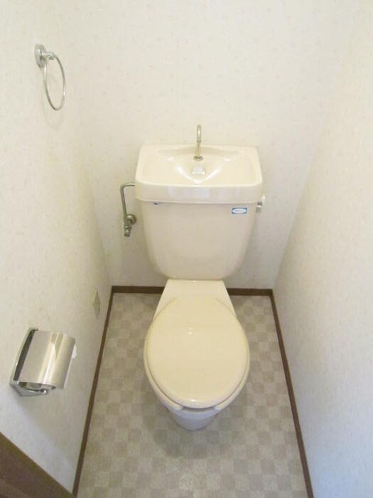 物件内観写真13　(トイレ)
