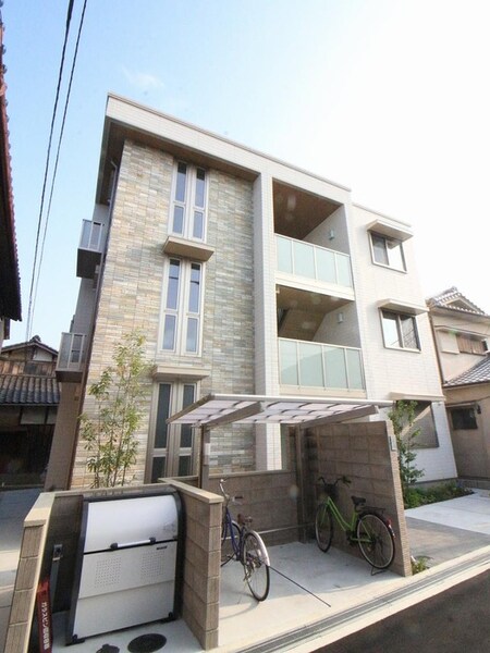 ShaMaison　TSUKASA外観写真