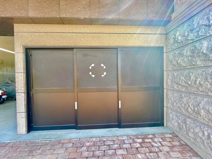 物件外観写真6　(建物設備)