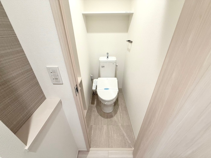 物件内観写真8　(トイレ)