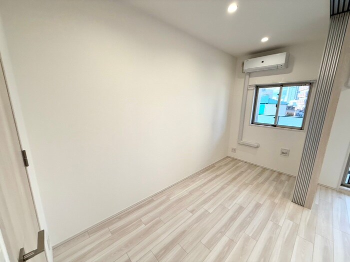 物件内観写真14　(居室)