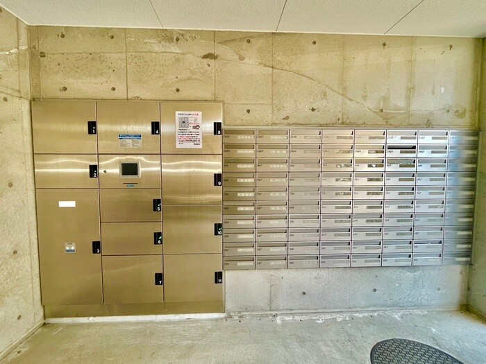 物件外観写真6　(建物設備)