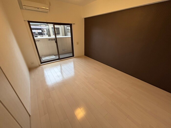 物件内観写真12　(居室)