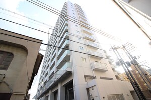 ローレルアイ高槻（302）外観写真