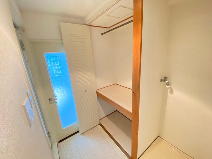 物件内観写真13　(収納)