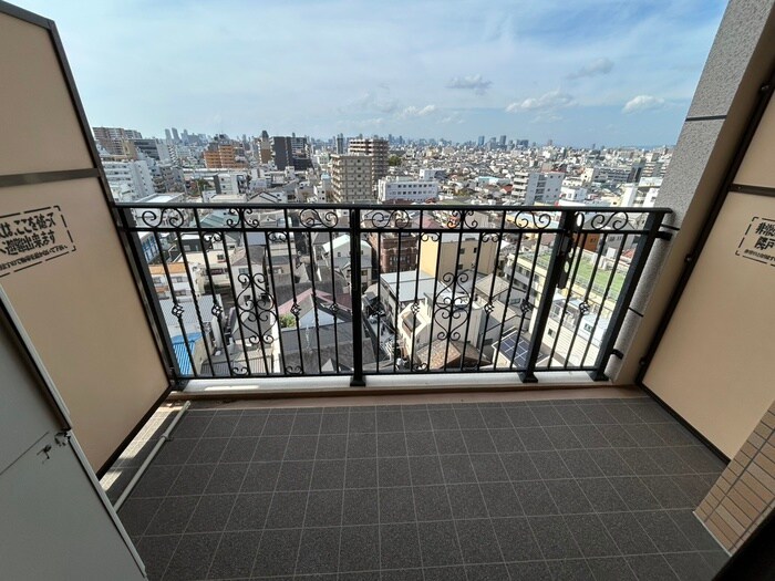 物件内観写真13　(ベランダ・バルコニー)