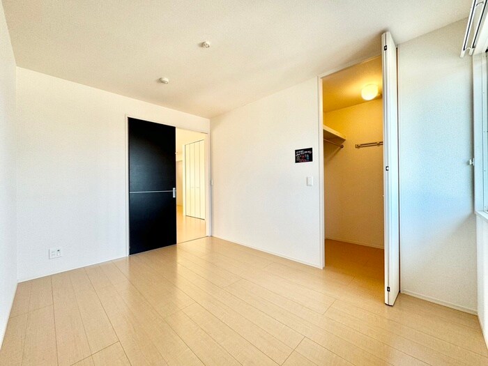 物件内観写真10　(居室)