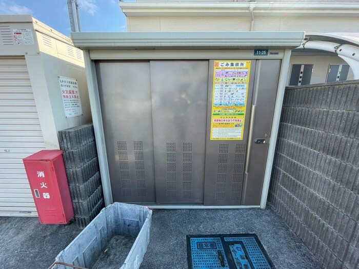 物件外観写真6　(建物設備)