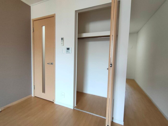 物件内観写真11　(収納)