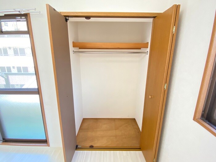物件内観写真15　(収納)
