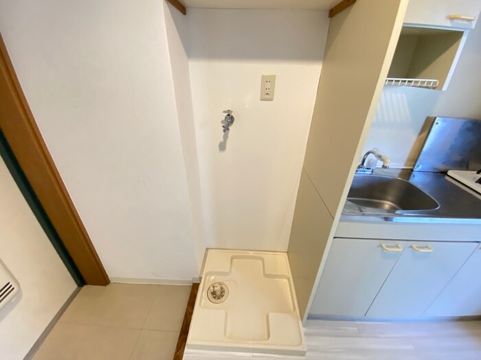 物件内観写真19　(洗濯機置場)