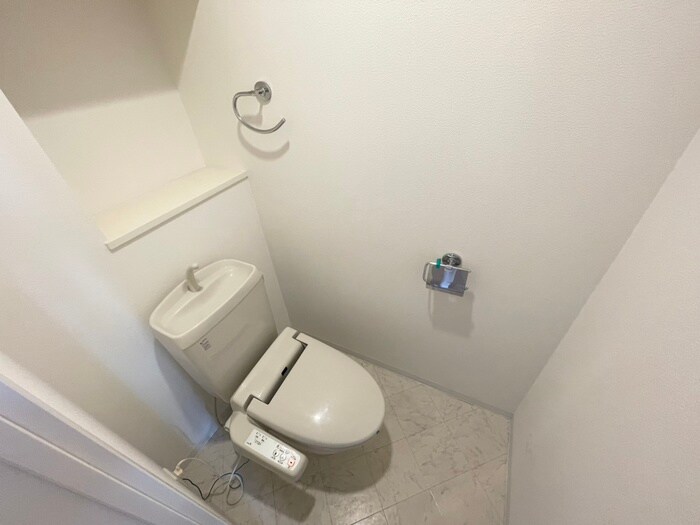 物件内観写真11　(トイレ)