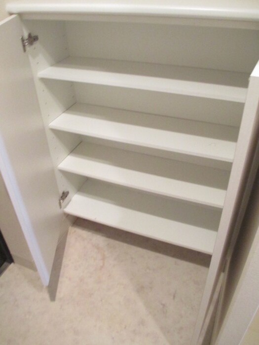 物件内観写真15　(靴箱)