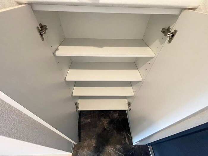 物件内観写真16　(靴箱)