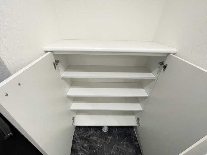 物件内観写真18　(靴箱)