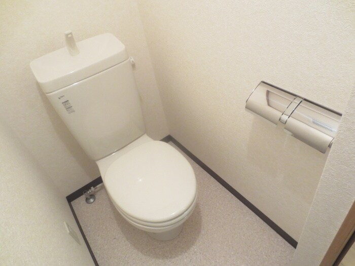 物件内観写真10　(トイレ)