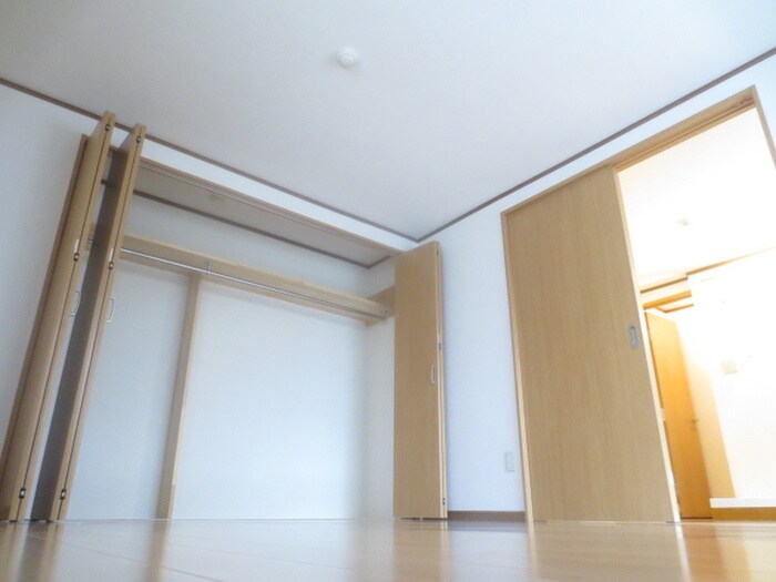 物件内観写真14　(居室)