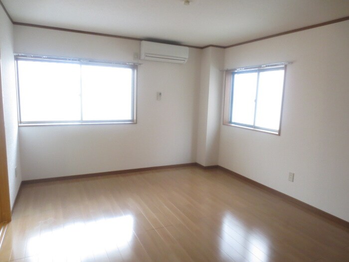 物件内観写真16　(居室)