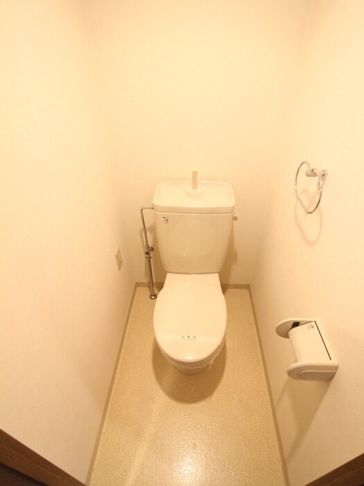 物件内観写真10　(トイレ)