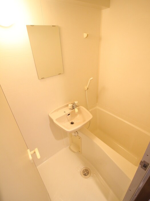 物件内観写真11　(バス／シャワールーム等)