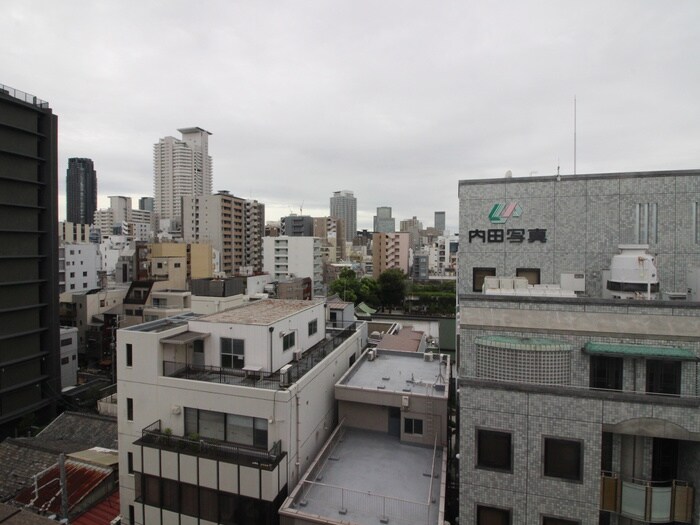 物件内観写真22　(室内からの展望)