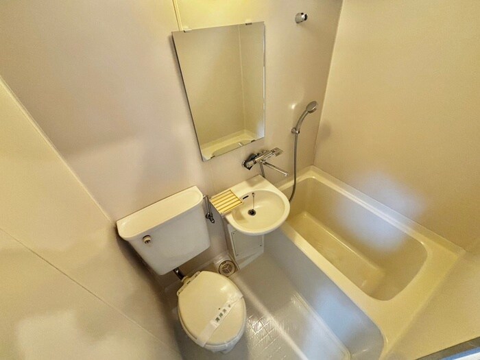 物件内観写真13　(洗面)