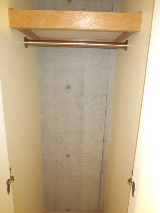 物件内観写真13　(収納)