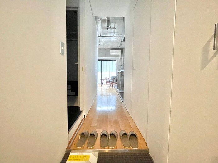 物件内観写真21　(廊下)