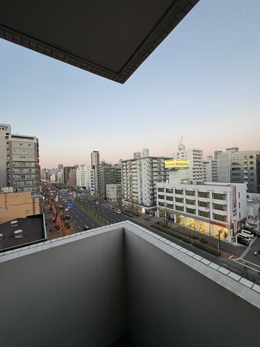 物件内観写真22　(室内からの展望)