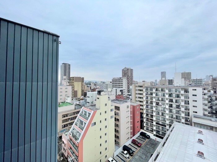 物件内観写真22　(室内からの展望)