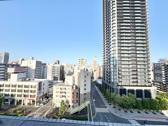 物件内観写真22　(室内からの展望)