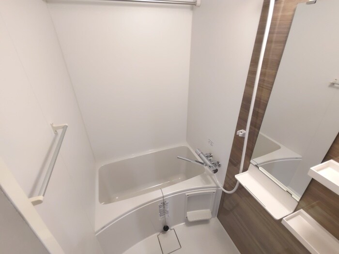 物件内観写真11　(バス／シャワールーム等)