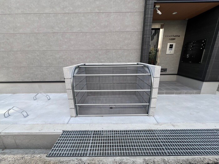 物件外観写真6　(建物設備)