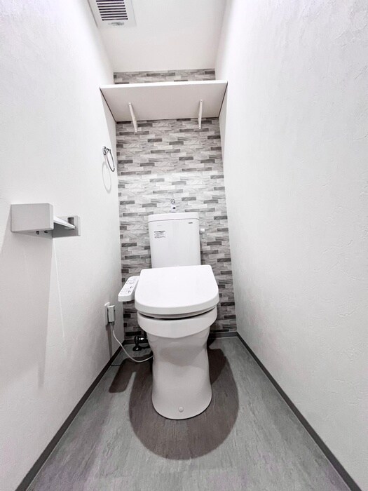 物件内観写真15　(トイレ)