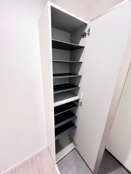 物件内観写真17　(靴箱)