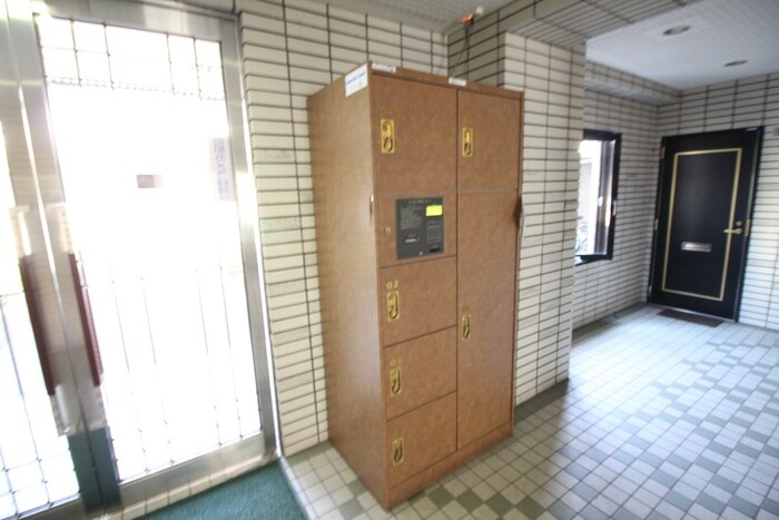 物件外観写真6　(建物設備)