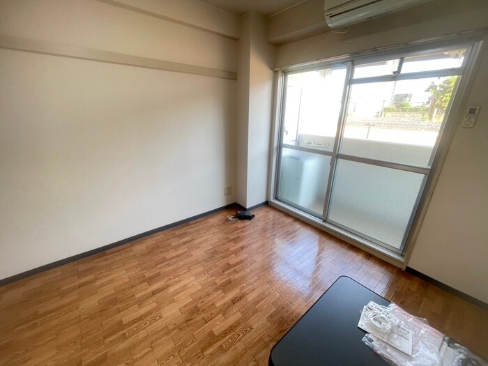 物件内観写真17　(居室)