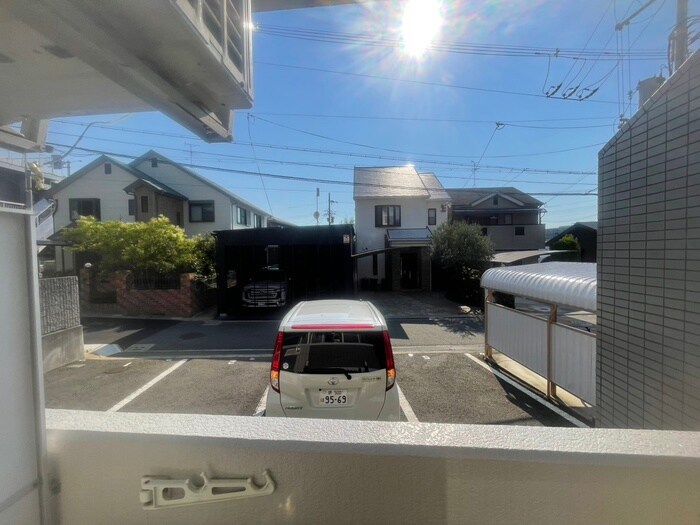 物件内観写真22　(室内からの展望)