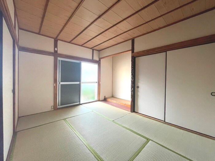 物件内観写真9　(居室)