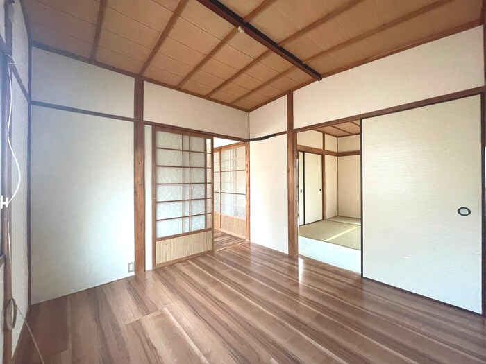 物件内観写真10　(居室)