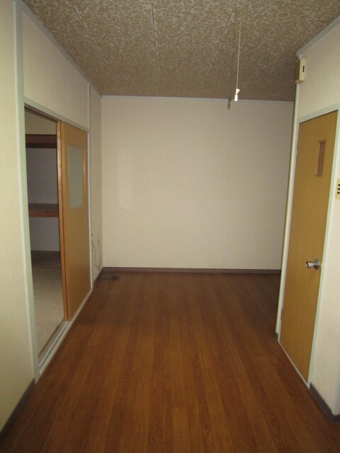 物件内観写真15　(居室)