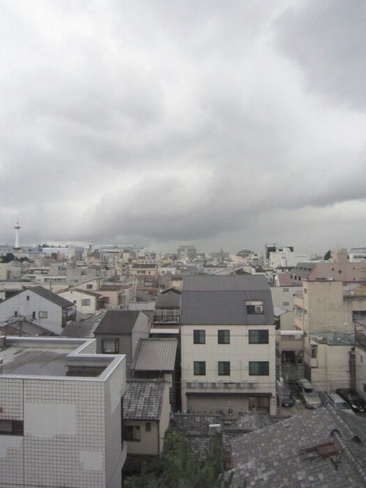 物件内観写真14　(室内からの展望)