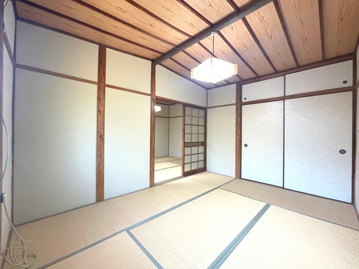 物件内観写真10　(居室)